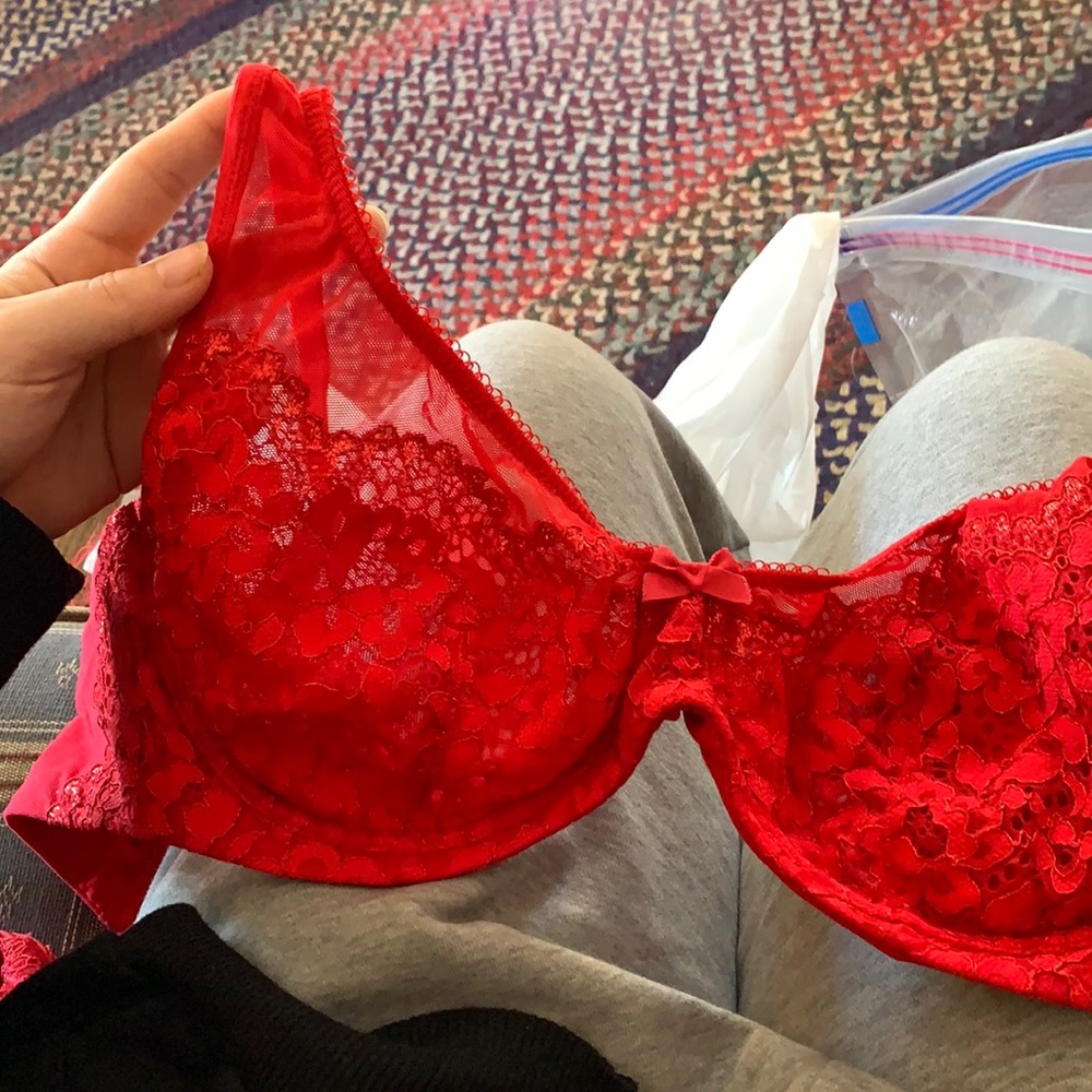 Victoria secret bra red